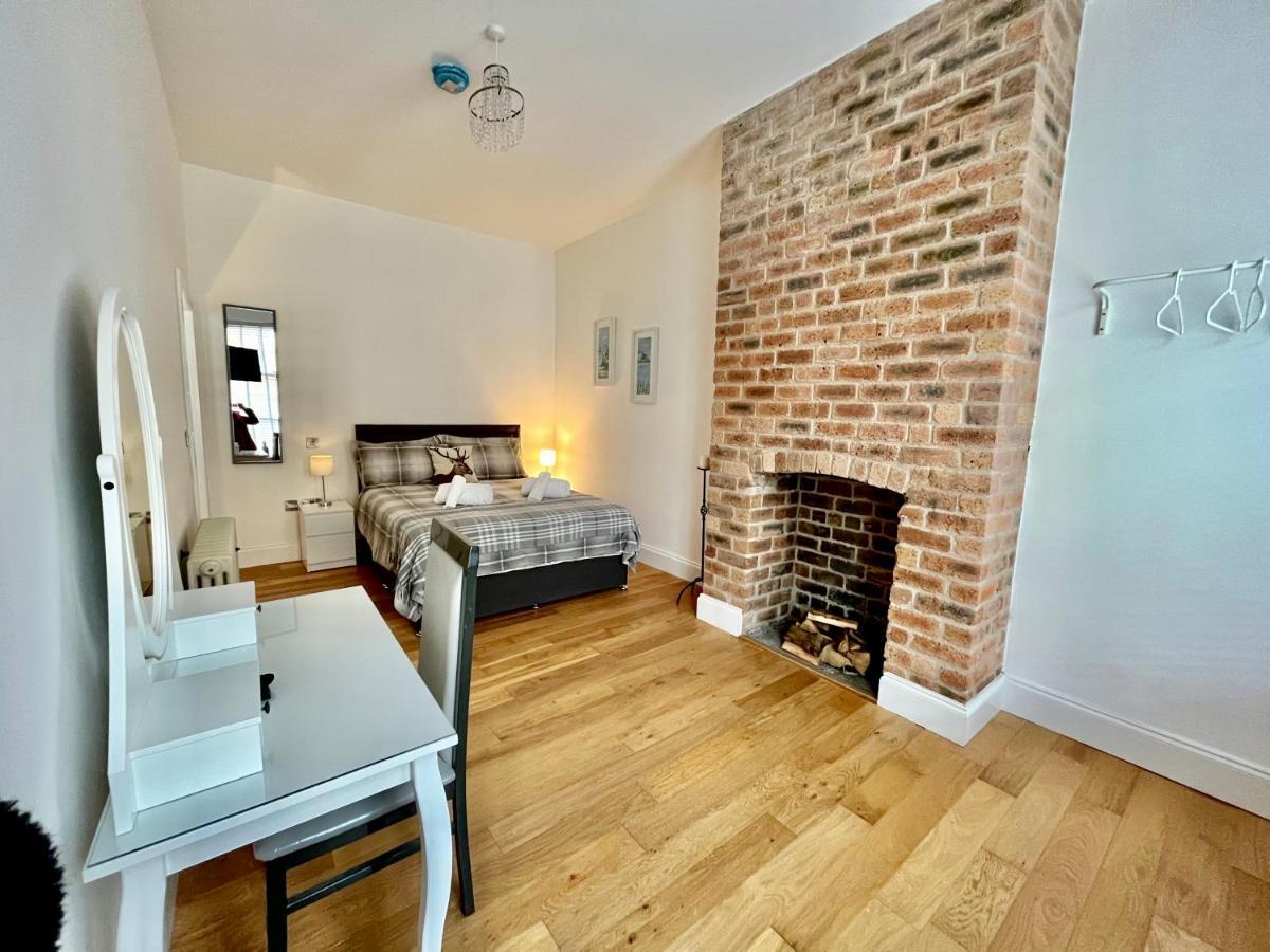Rabbies School House, 2 Bed Apartment Ayr Town Centre Exterior foto